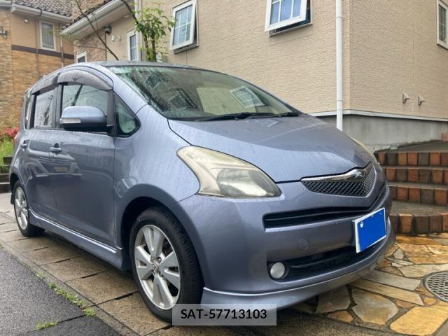 Toyota RACTIS 2005-10 7359456-3