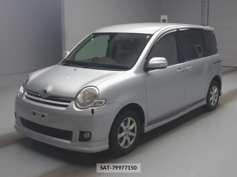 Toyota SIENTA 2011-10 7367375-0