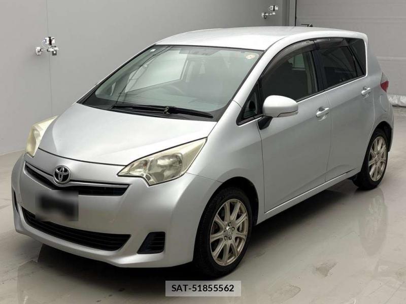 Toyota RACTIS 2011-03 7367374-0