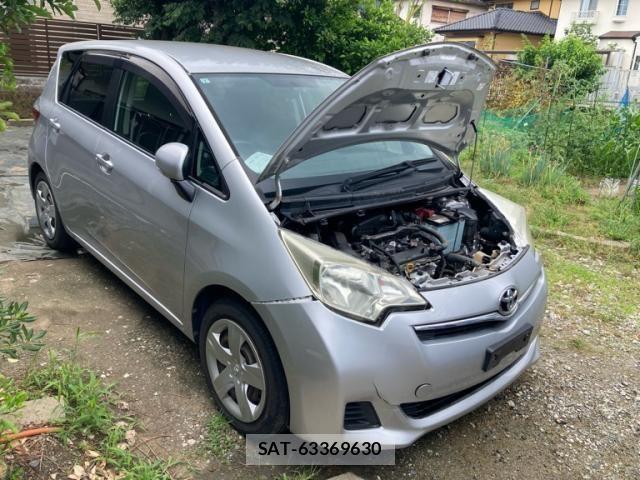 Toyota RACTIS 2011-07 7393750-0