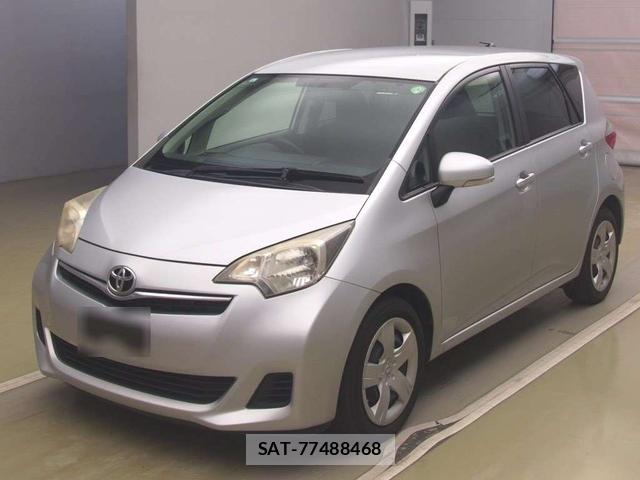 Toyota RACTIS 2011-06 7400693-0