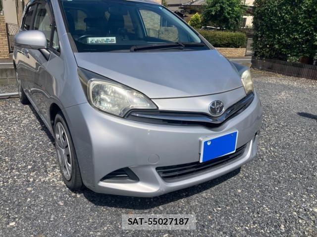 Toyota RACTIS 2011-07 7393751-1