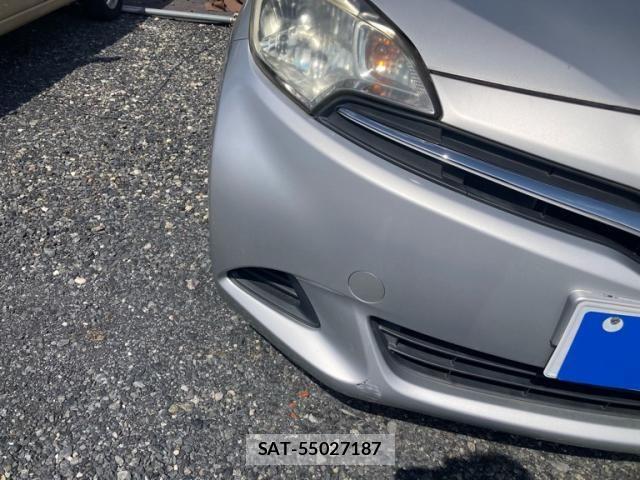 Toyota RACTIS 2011-07 7393751-2