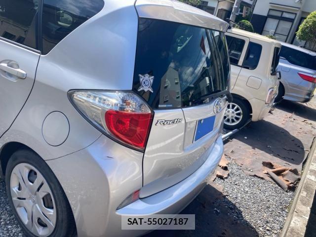 Toyota RACTIS 2011-07 7393751-4