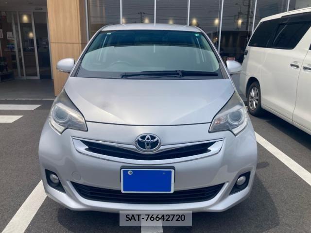 Toyota RACTIS 2015-06 7457096-1