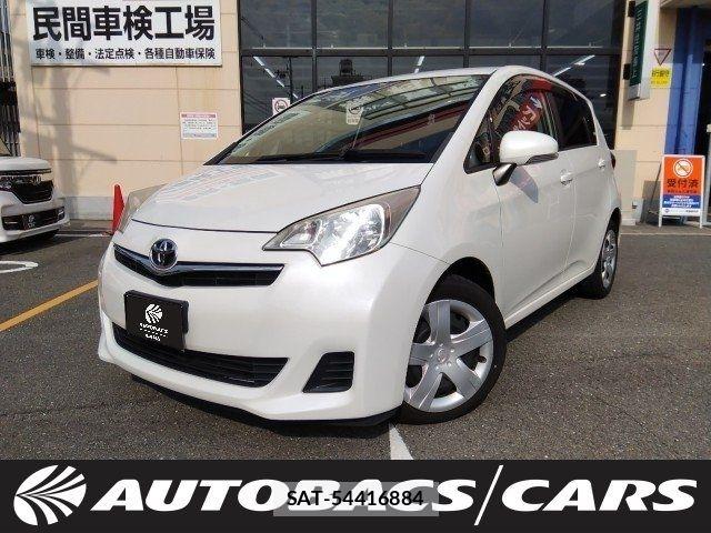 Toyota RACTIS 2011-11 7457097-0