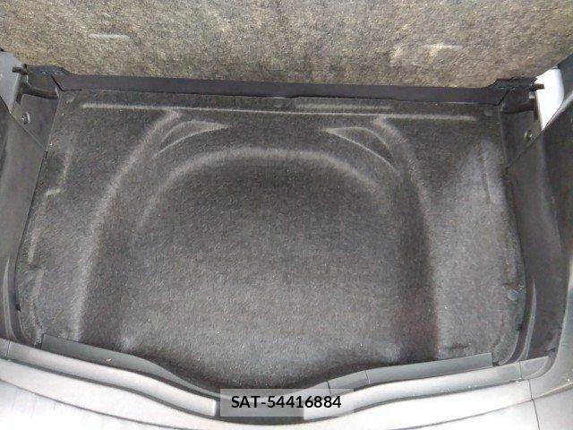 Toyota RACTIS 2011-11 7457097-18