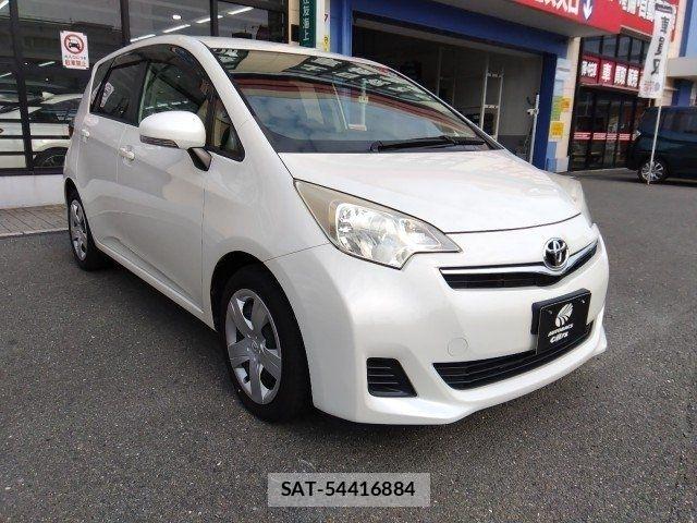 Toyota RACTIS 2011-11 7457097-2