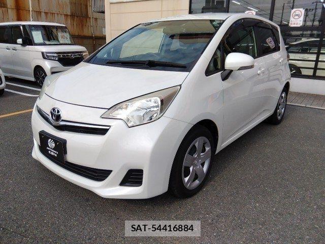 Toyota RACTIS 2011-11 7457097-4