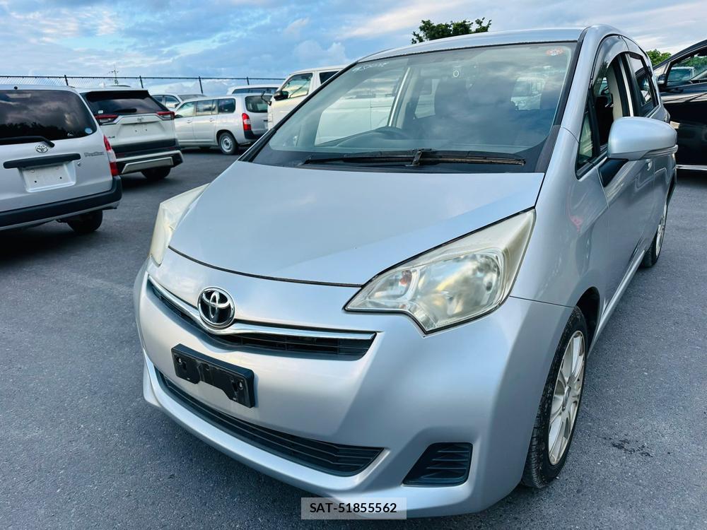 Toyota RACTIS 2011-03 7367374-0