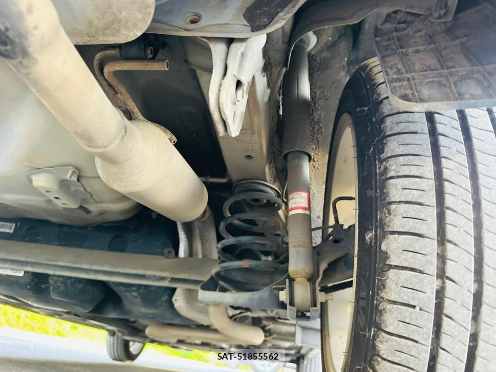 Toyota RACTIS 2011-03 7367374-34