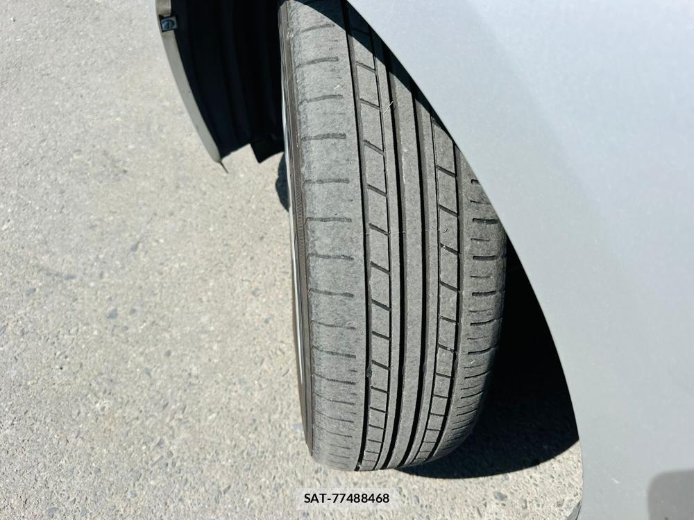 Toyota RACTIS 2011-06 7400693-31