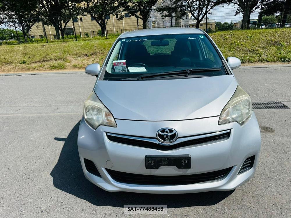 Toyota RACTIS 2011-06 7400693-7