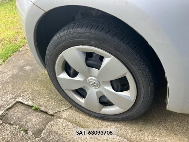 Toyota RACTIS 2005-11 7502429-9