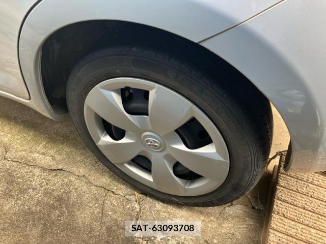 Toyota RACTIS 2005-11 7502429-8
