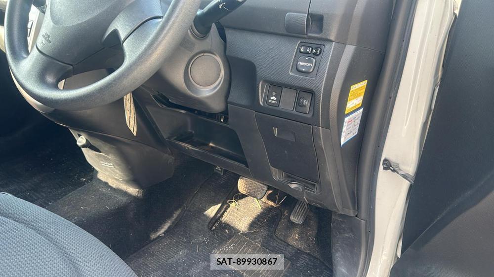 Toyota RACTIS 2009 7332875-16