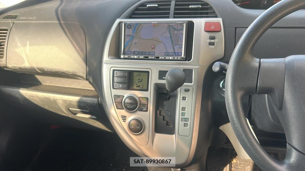 Toyota RACTIS 2009 7332875-17