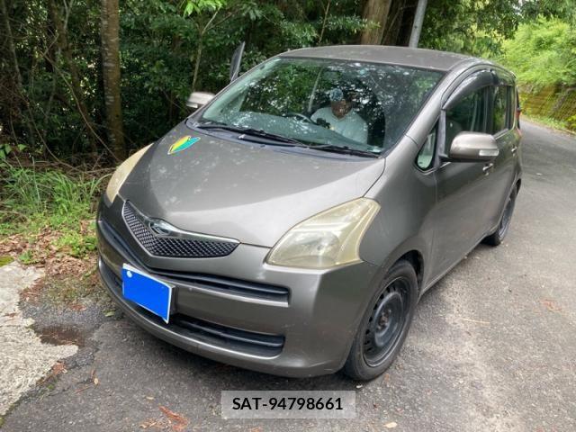 Toyota RACTIS 2006-04 7619423-1