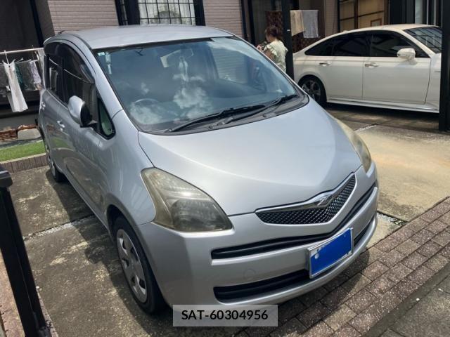 Toyota RACTIS 2007-06 7619421-1