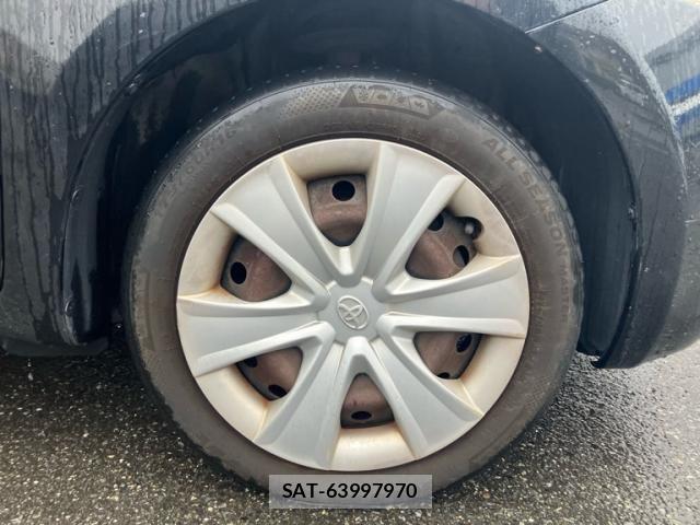 Toyota RACTIS 2009-08 7619418-4