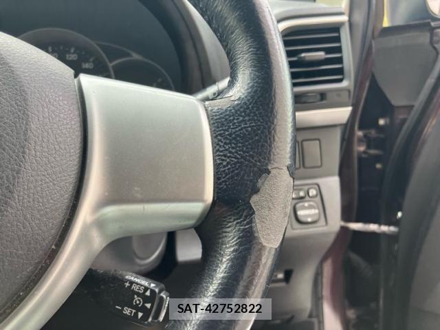 Toyota RACTIS 2011-07 7619419-18