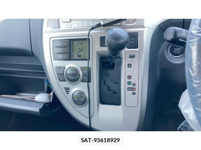 Toyota RACTIS 2008-03 7619420-16