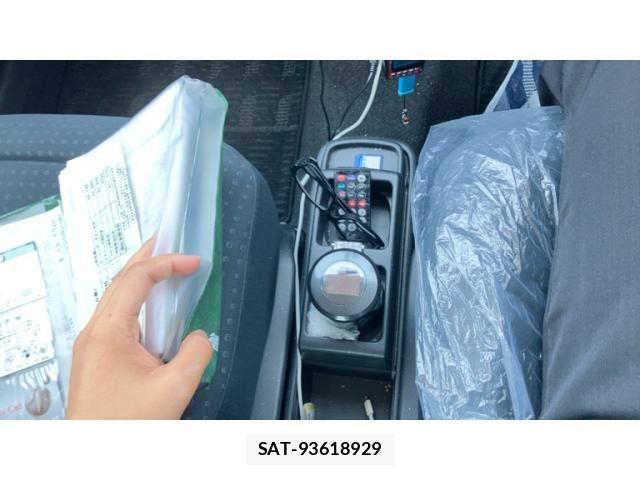 Toyota RACTIS 2008-03 7619420-17