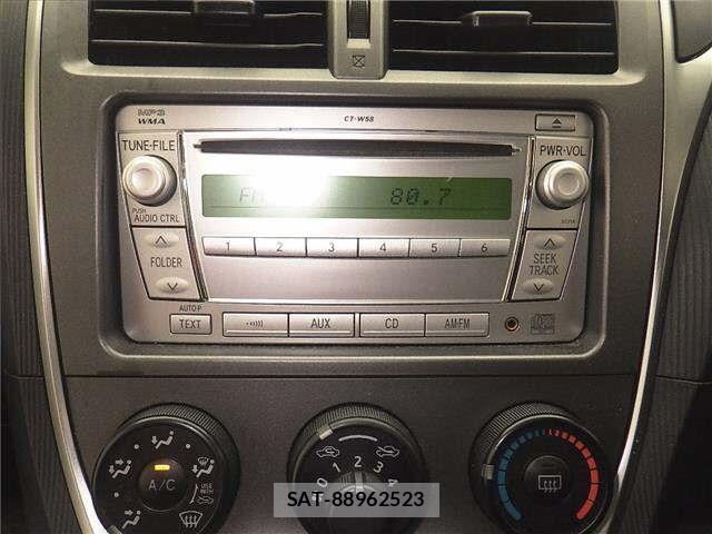 Toyota RACTIS 2011-03 7630889-6