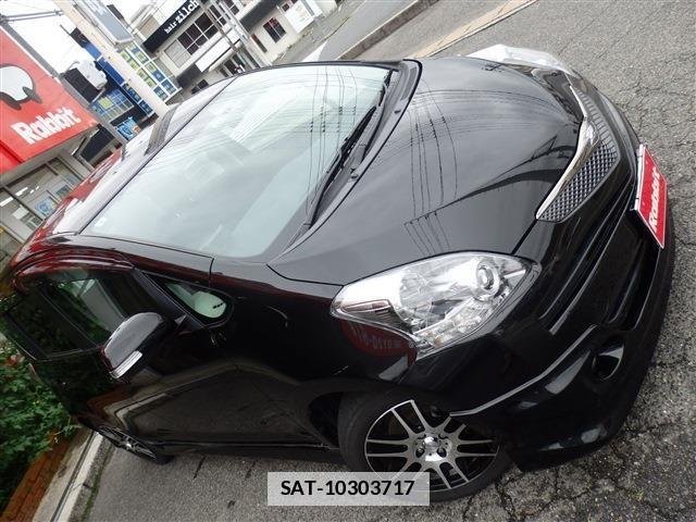 Toyota RACTIS 2009-07 7727610-1
