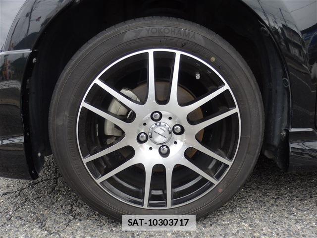 Toyota RACTIS 2009-07 7727610-19