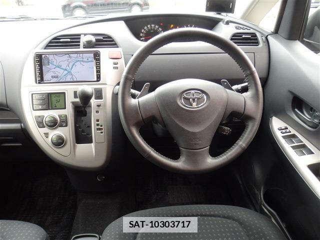 Toyota RACTIS 2009-07 7727610-26