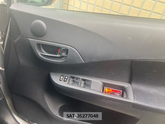 Toyota RACTIS 2011-05 7727614-20
