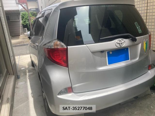 Toyota RACTIS 2011-05 7727614-3