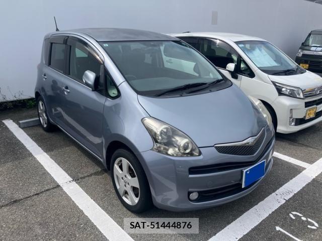 Toyota RACTIS 2009-09 7727618-0