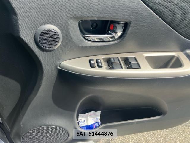 Toyota RACTIS 2009-09 7727618-12