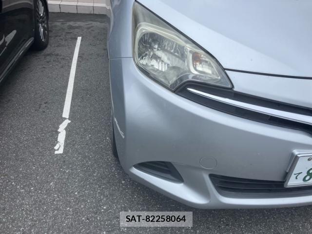 Toyota RACTIS 2011-11 7727616-15