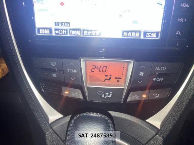 Toyota RACTIS 2016-03 7788522-16