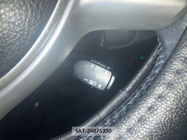 Toyota RACTIS 2016-03 7788522-19