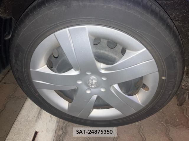 Toyota RACTIS 2016-03 7788522-6