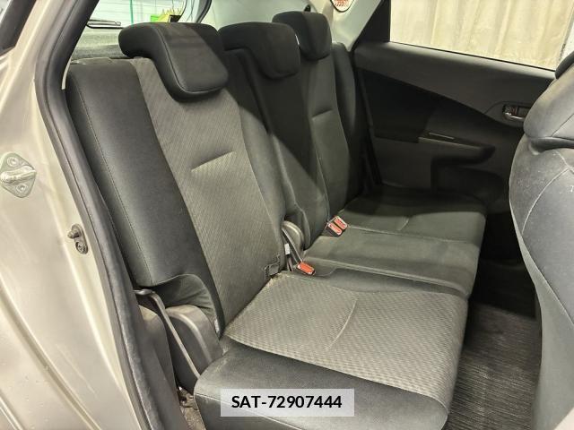 Toyota RACTIS 2012-01 7788519-14