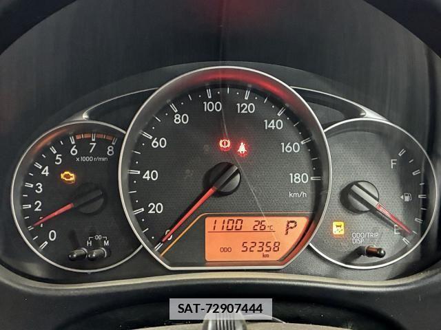 Toyota RACTIS 2012-01 7788519-26