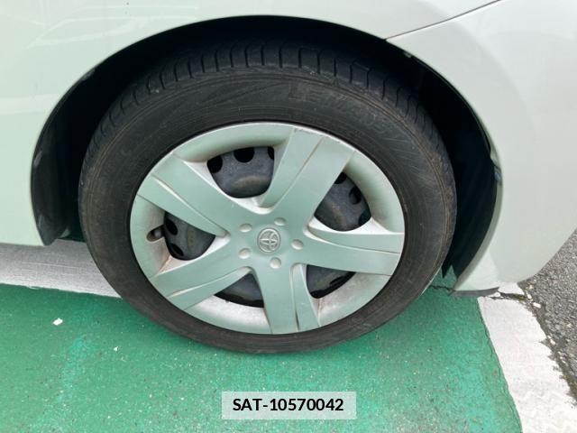 Toyota RACTIS 2011-09 7788520-5