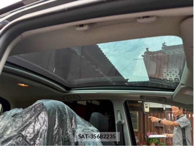 Toyota RACTIS 2005-12 7788517-10