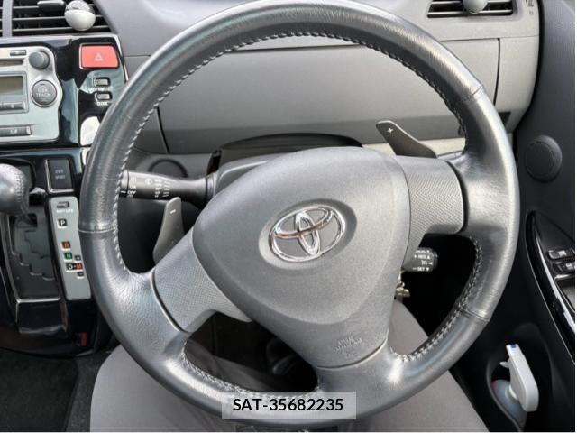 Toyota RACTIS 2005-12 7788517-11