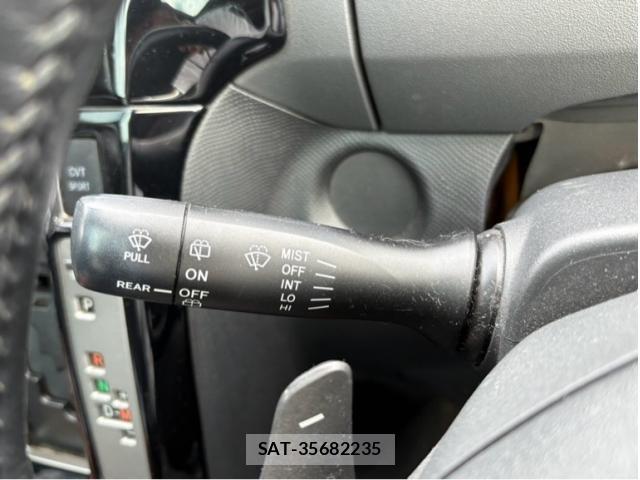 Toyota RACTIS 2005-12 7788517-18