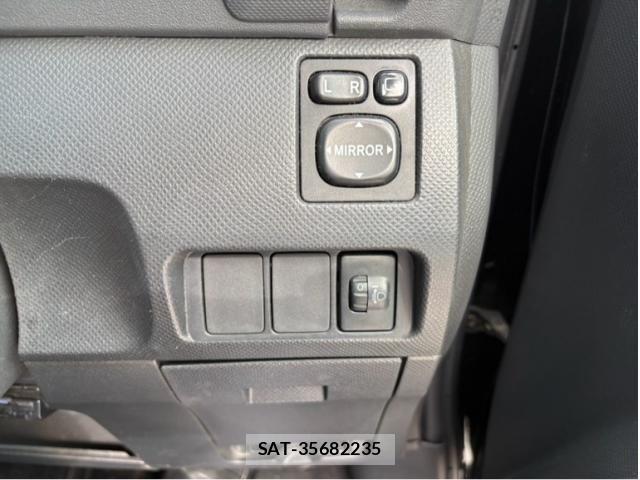 Toyota RACTIS 2005-12 7788517-20