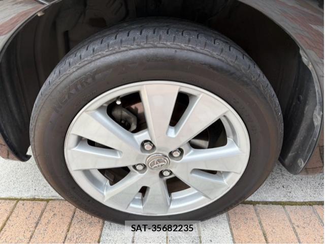 Toyota RACTIS 2005-12 7788517-8