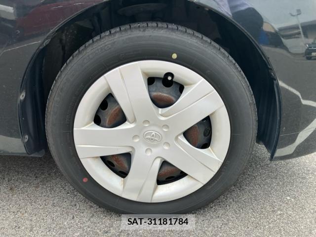 Toyota RACTIS 2012-08 7879032-5