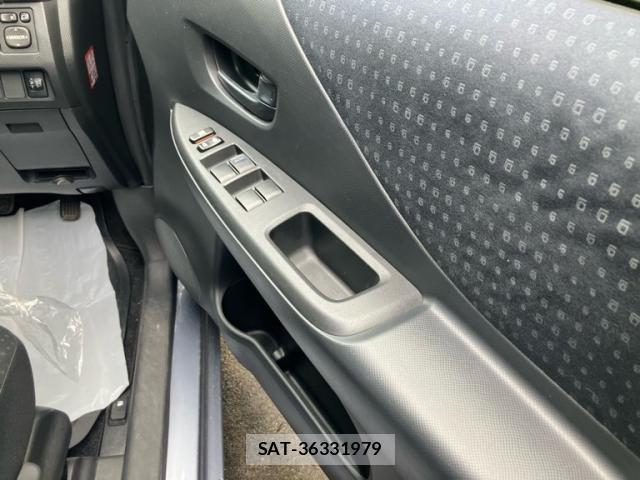 Toyota RACTIS 2008-09 7879033-11