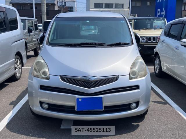 Toyota RACTIS 2009-03 7963408-0